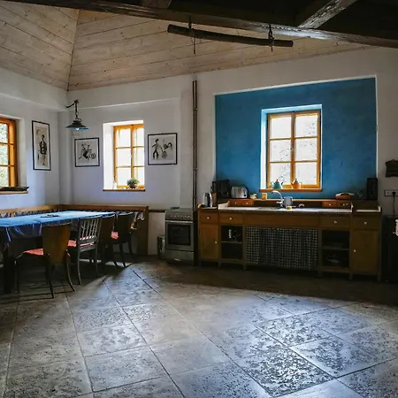 Slavonice Modletice S Rekou A Rybniky Pro Rodiny 別荘 *