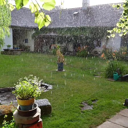 別荘 Slavonice Modletice S Rekou A Rybniky Pro Rodiny Písečné