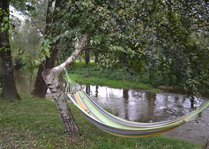Slavonice Modletice S Rekou A Rybniky Pro Rodiny * Pisecne