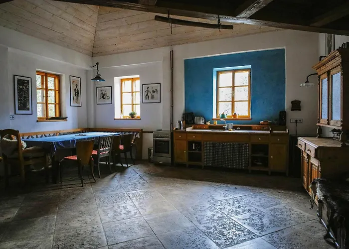 Slavonice Modletice S Rekou A Rybniky Pro Rodiny Feriehus *