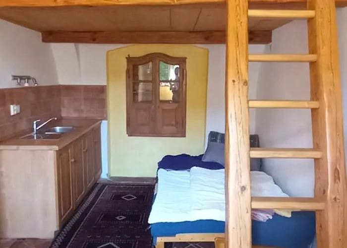 Feriehus Slavonice Modletice S Rekou A Rybniky Pro Rodiny